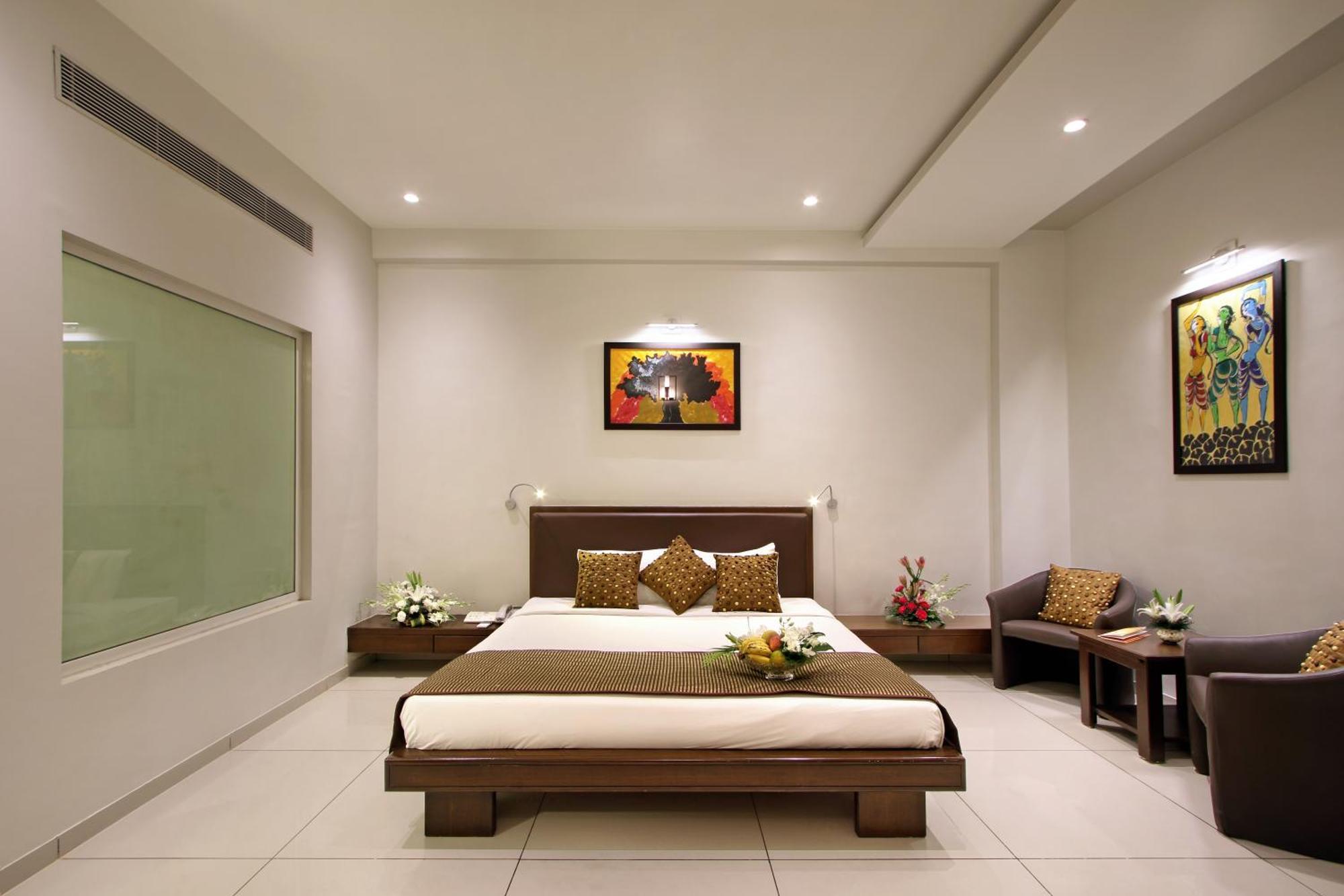 Prakruti Resort วาโดดารา ภายนอก รูปภาพ