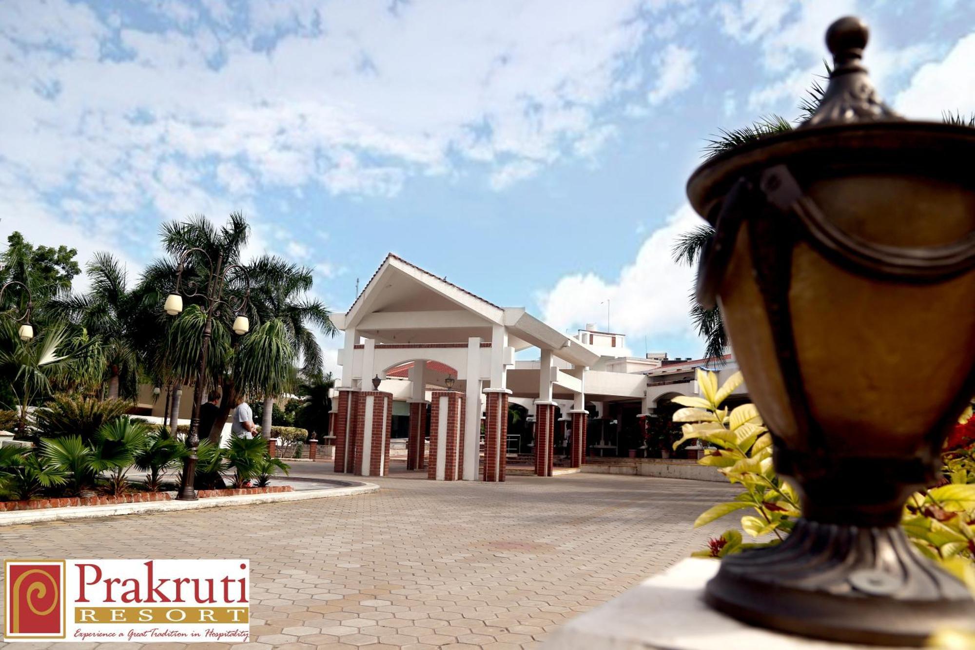 Prakruti Resort วาโดดารา ภายนอก รูปภาพ